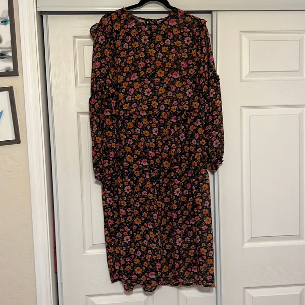 Divided dress maxi floral